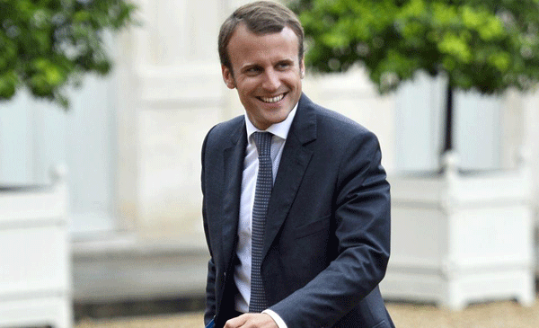 Γαλλία: Ο Μακρόν ανακοίνωσε την υποψηφιότητά του στις Προεδρικές εκλογές