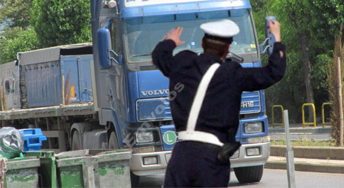 Απαγόρευση κυκλοφορίας φορτηγών άνω των 3,5 τόνων κατά την περίοδο του Πάσχα – τα μέτρα της Αστυνομίας
