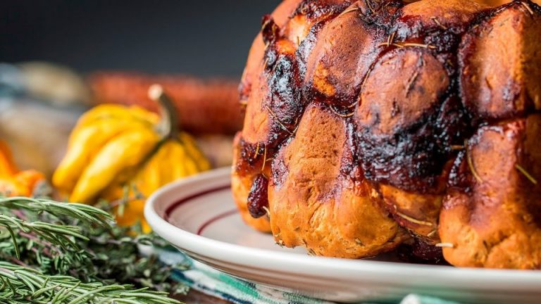 Εορταστικό monkey bread (βίντεο)