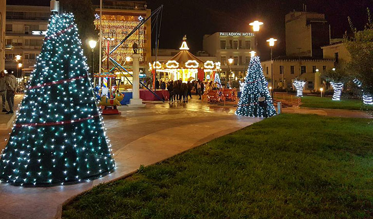 Χριστουγεννιάτικα σπιτάκια θα διατεθούν σε επιχειρήσεις από τον Δ. Άργους Μυκηνών στην κεντρική πλατεία