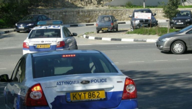 ΤΩΡΑ: Εκτροπή του καταδιωκόμενου Ι.Χ. στον δρόμο προς Τρίπολη (Νεώτερη Πληροφόρηση)