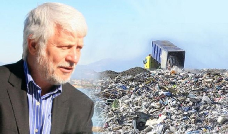 Την πρώτη απώλεια μετράει ο Τατούλης: Πολιτικός αναβρασμός για τα σκουπίδια