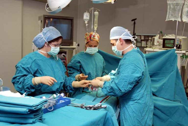 Από 1η Ιουνίου επαναλειτουργούν τα τακτικά χειρουργεία