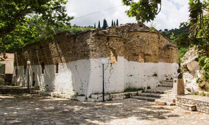 Μετά από 191 χρόνια η Περιφέρεια Πελοποννήσου αναστηλώνει την ιστορική Μητρόπολη Πραστού