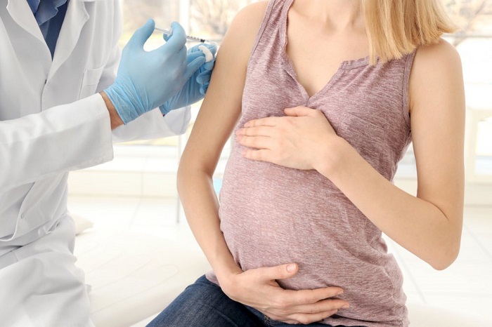 Είναι ασφαλής ο εμβολιασμός στην εγκυμοσύνη;