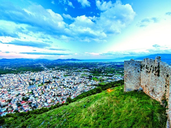 Βελόπουλος: «Ανάγκη για αποκατάσταση και ανάδειξη του κάστρου του Άργους»
