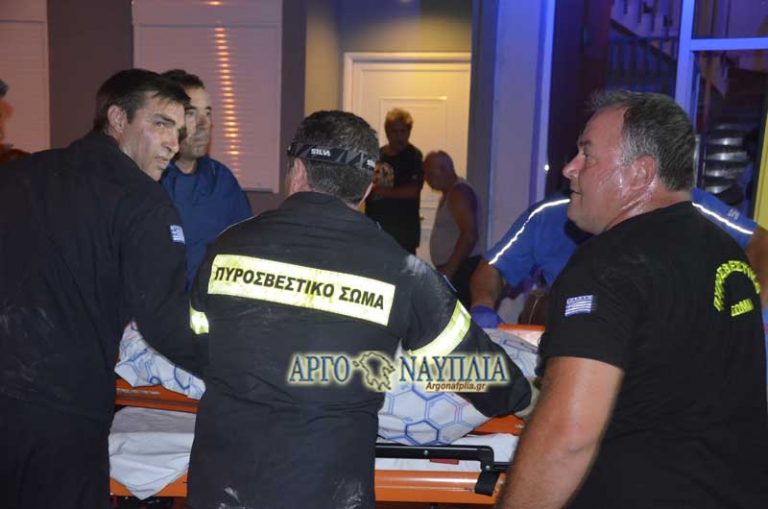 ΕΚΤΑΚΤΟ: Nεκρή η γυναίκα που έπεσε σε φωταγωγό στο Ναύπλιο … ΒΙΝΤΕΟ