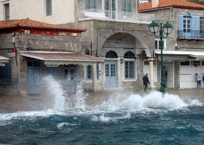 Λιμεναρχείο Ναυπλίου: Προσοχή στους θυελλώδεις ανέμους στο Νοτιοδυτικό Αιγαίο