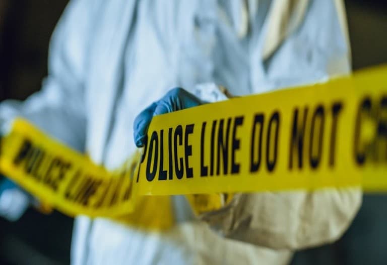 45χρονη μητέρα δύο παιδιών βρέθηκε νεκρή στην άκρη του δρόμου από Αθίκια – Ρυτό