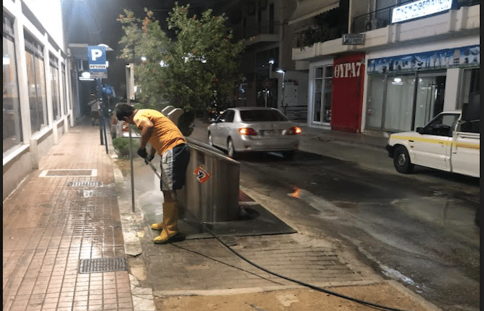 Πρόγραμμα πλυσίματος δρόμων ξεκίνησε ο τομέας καθαριότητας του δήμου Άργους-Μυκηνών