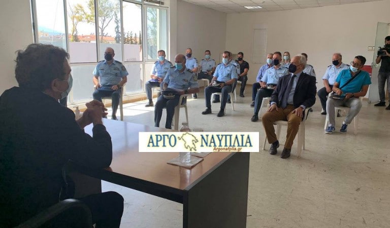 Επίσκεψη στο Ναύπλιο του Υπουργού Μιχάλη Χρυσοχοΐδη με τον Αρχηγό της Ελληνικής Αστυνομίας Μιχαήλ Καραμαλάκη